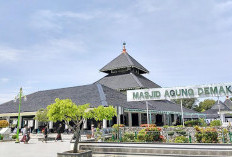 Mengenal  Masjid Agung Demak, Bukti Kerajaan Islam Di Pulau Jawa