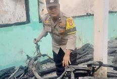 Bangunan Ponpes Al Barkah Dilahap Sijago Merah, Satu Sepeda Motor Ikut Hangus