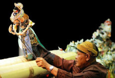 Seni Wayang Golek Sunda: Tradisi yang Hidup di Jantung Jawa Barat