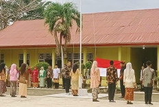 Tumbuhkan Semangat Juang, SMAN 4 Mukomuko Gelar Upacara Hari Kartini