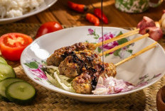Sate Buntel Solo: Kelezatan Daging Berlemak yang Menggoda Selera, Ikon Kuliner yang Menggugah Selera dari Kota