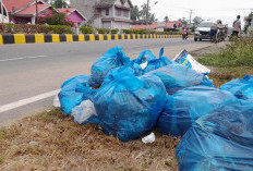 DLH Mukomuko Tangani Lebih 6 Ton Sampah per Hari