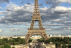 Menara Eiffel Dijuluki Kota Romantis, Ini Alasannya!