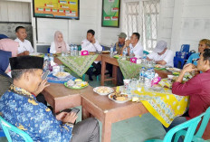 Monev Kedua, Camat Air Manjuto Pastikan Program Desa Berjalan Lancar