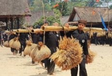 Kampung Kesepuhan Gelar Alam Menyimpan Kearifan Lokal di Sinarresmi, Cisolok, Sukabumi