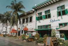 Kuliner di Kota Tua Jakarta: Cicipi Roti Gambang, Es Duren, dan Makanan Khas Betawi!