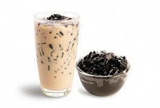 Segarnya Es Cappuccino Cincau, Takjil Buka Puasa yang Bikin Nagih!