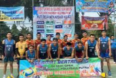 Maba Lubuk Mindai Juara Turnamen Voly Bal Putra HUT Desa Mekar Sari 