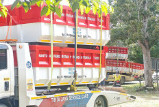 8 Kontainer Sampah Diterima Dinas LH Mukomuko