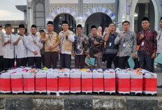 Jemaah Calon Haji Mukomuko Berangkat Malam Hari Termuda 18 Tahun, Tertua 98 Tahun 