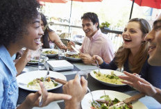 Simak! 7 Rekomendasi Makanan Orang Orang Sukses Saat Makan Siang