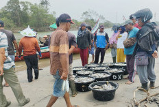 Nelayan Keluhkan Sulit Mendapatkan BBM 
