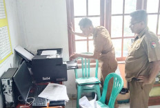 Pemdes Sumber Makmur Dapat Bantuan PC dan Printer Dari Kemendes 