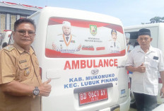 Dapat Mobil Ambulance, Pemdes Sumber Makmur Komitmen Bantu Rakyat 