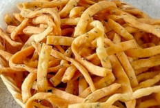 Ingin Camilan Gurih? Yuk, Coba Resep Kue Bawang Praktis Ini