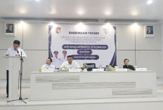 Kades dan Perangkat Desa Bimtek Soal Aset Desa