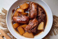 Resep Semur Ayam Klasik: Kelezatan yang Tak Lekang oleh Waktu