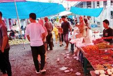 Pekan Koto Jaya Sepi, Harga Cabai Bertahan Rp80 Ribu per Kilogram