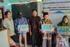 Pemdes Lubuk Sanai Dua Salurkan BLT-DD Triwulan I Tahun 2025