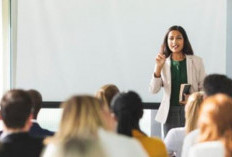 10 Rahasia Public Speaking: Tampil Karismatik dan Percaya Diri di Depan Umum