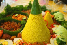 Nasi Tumpeng Makanan Warisan Budaya, Ternyata Begini Sejarahnya  radarmukomuko.bacakoran.co -Nasi tumpeng adal