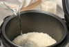 5 Tips Jitu Memasak Nasi di Rice Cooker agar Tidak Kuning, Basi, atau Gosong